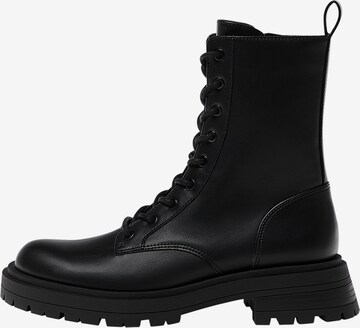 Pull&Bear Schnürstiefelette in Schwarz