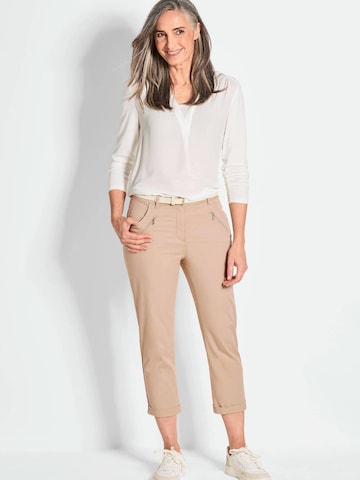 Goldner Loose fit Chino trousers in Beige