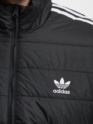 ADIDAS ORIGINALS Jacke in Schwarz