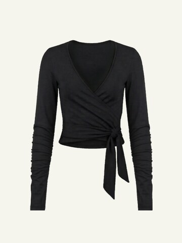 Haut de sport ZUBEK en noir : devant