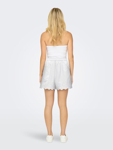 ONLY Loosefit Shorts 'ONLLou' in Weiß