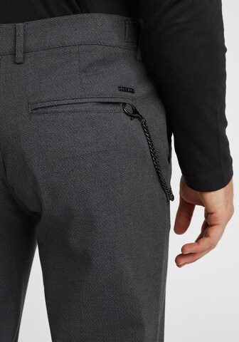 regular Pantaloni chino 'Pinus' di BLEND in grigio