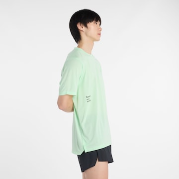 new balance Performance Shirt in Green: front