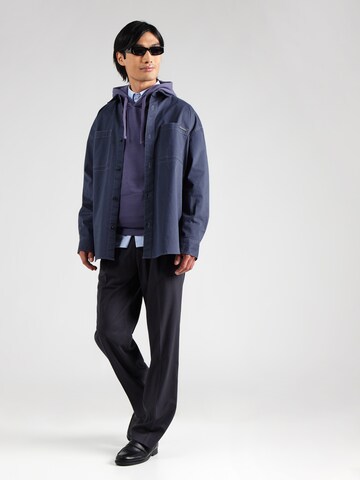 Lyle & Scott Sweatshirt in Lila