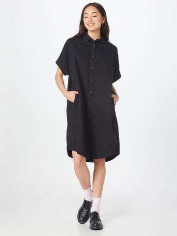 Monki Shirt Dress in Black: front