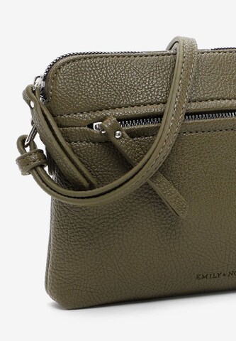 Emily & Noah Crossbody Bag 'Emma' in Green