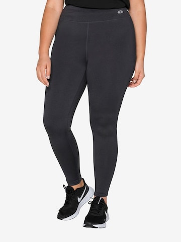 SHEEGO Skinny Workout Pants in Grey: front
