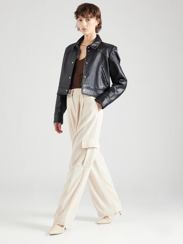 Wide Leg Pantalon cargo 'Shirley' SOAKED IN LUXURY en blanc