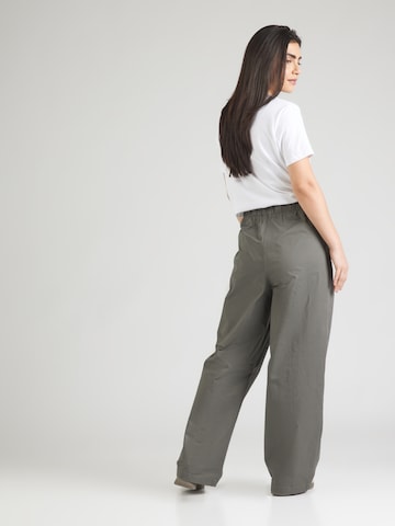 Calvin Klein Jeans Loosefit Παντελόνι σε γκρι