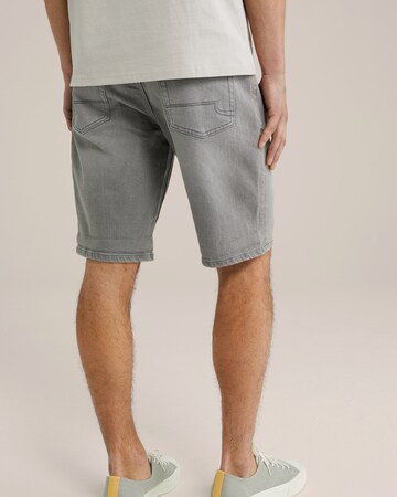 WE Fashion regular Jeans i grå