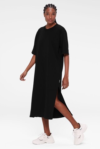 SENSES.THE LABEL Dress in Black: front