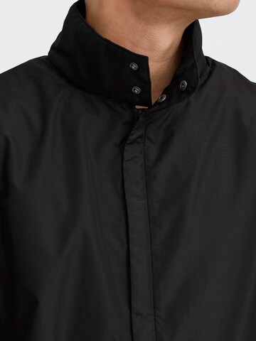 !Solid - Casaco meia-estação 'Franko' em preto