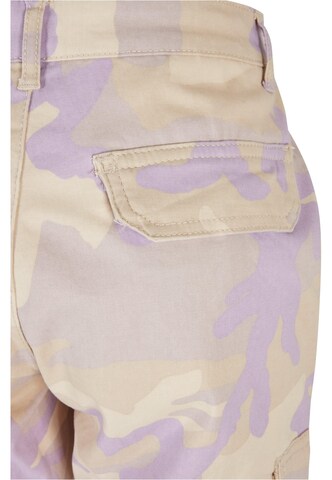 Effilé Pantalon cargo Urban Classics en violet