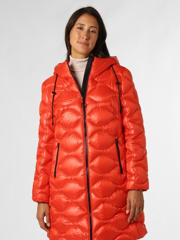 Marc Cain Winter Coat in Red: front