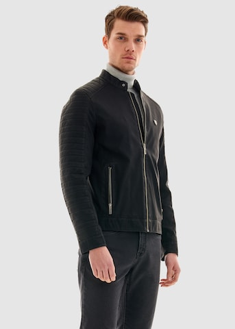 PIERRE CARDIN Kunstlederjacke in Schwarz