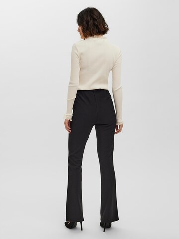 VERO MODA Flared Pants 'Dari' in Black