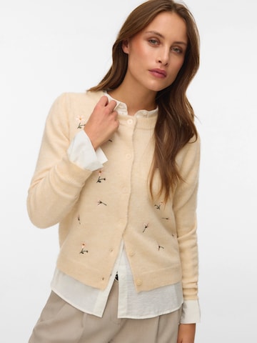 VERO MODA Gebreid vest 'VMFiorella' in Beige: voorkant