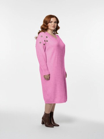 Shape Of You Kleid in Pink