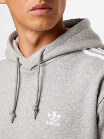 ADIDAS ORIGINALS Sweatshirt 'Adicolor' in Grau