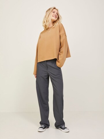 JJXX Sweatshirt 'Abbie' in Brown