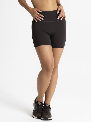 OMNANA Skinny Leggings 'MUSE™' in Braun