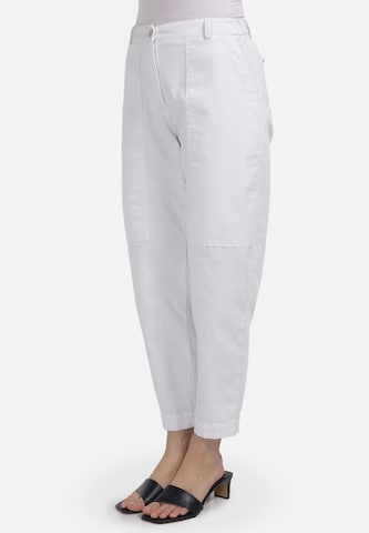 Loosefit Pantalon HELMIDGE en blanc : devant