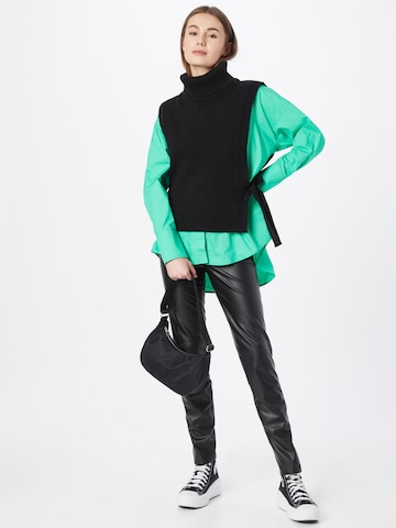 MAC Slimfit Spodnie 'ANNA' w kolorze czarny