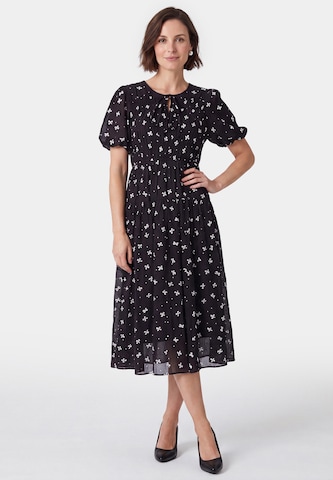 Usha - Vestido en negro