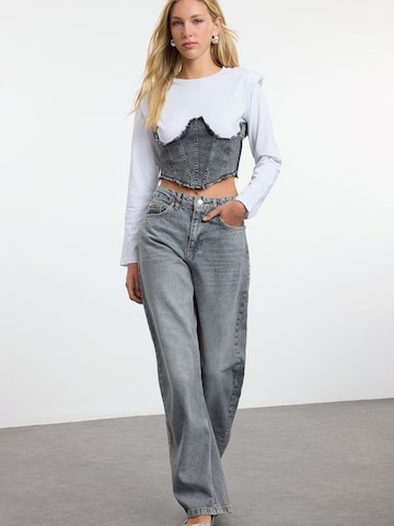 Trendyol Baggy Τζιν σε γκρι: μπροστά