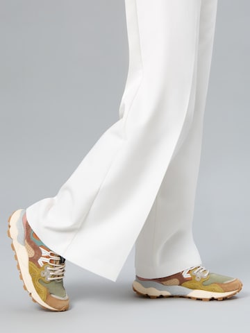 Baskets basses 'YAMANO 3 UNI' Flower Mountain en marron : devant