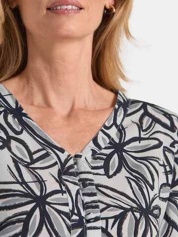 Robe Goldner en noir