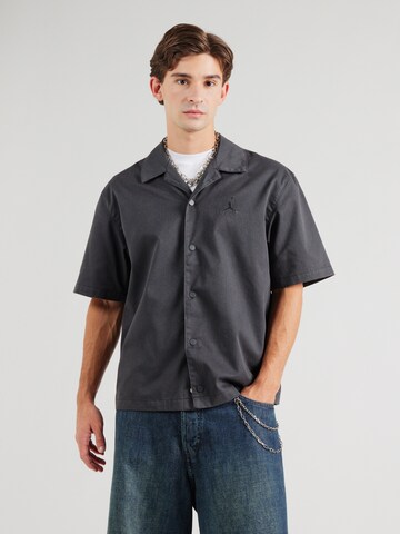 Jordan Comfort Fit Риза 'ESS' в сиво: отпред