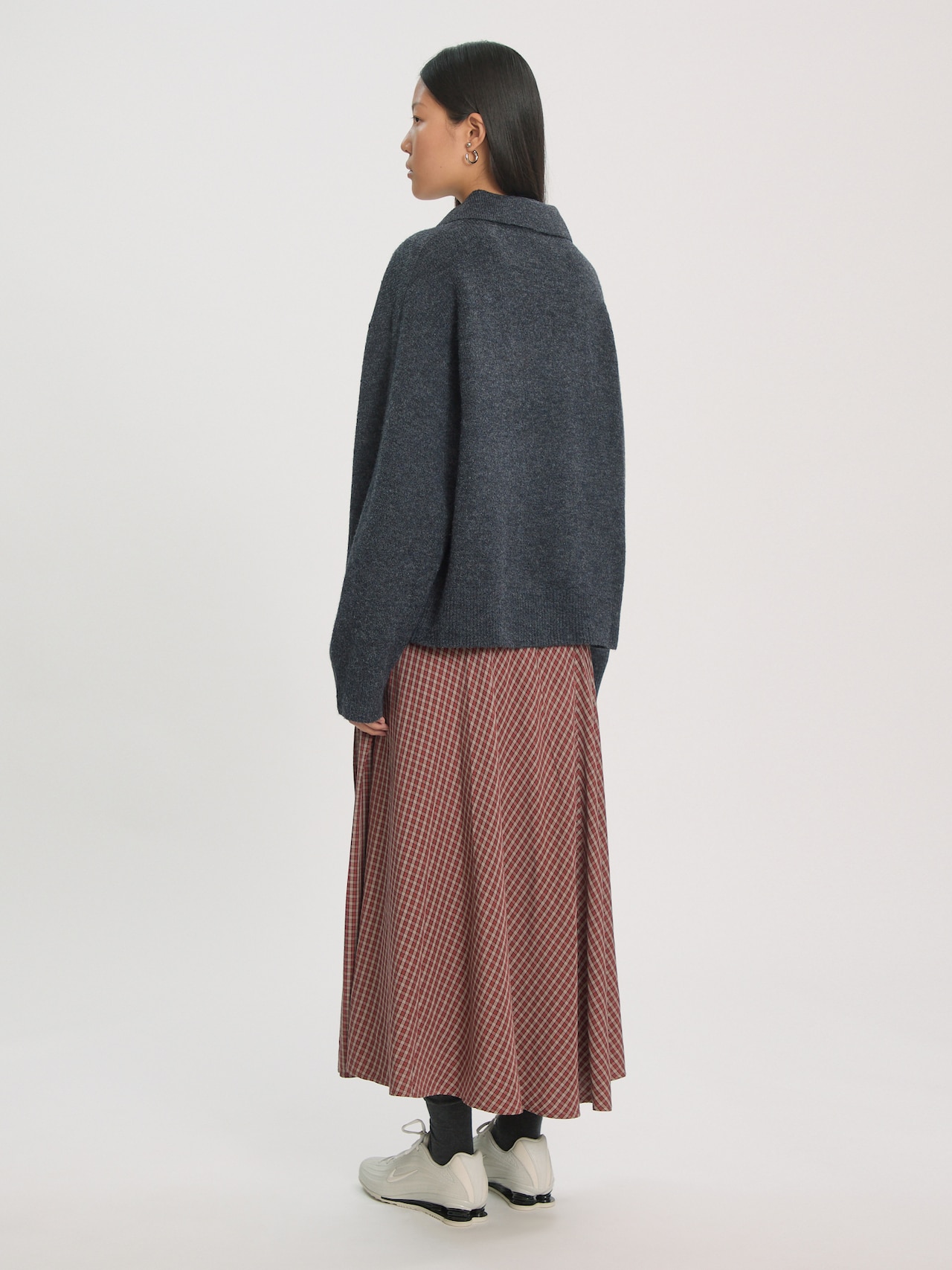 EDITED Novedades Jersey 'Taria' gris