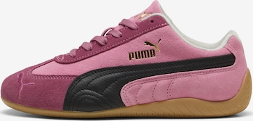 Baskets basses PUMA en rose : devant