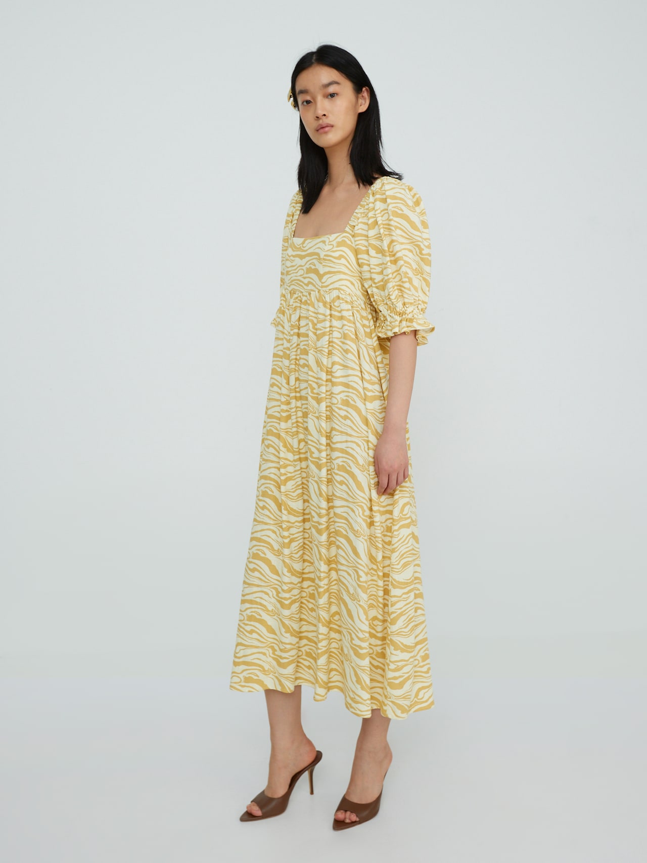 EDITED Produkte Kleid 'Patricia' goldgelb