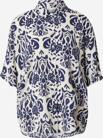Eight2Nine Blouse in Blue: front