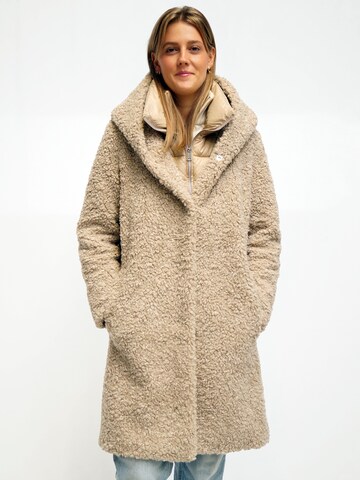 Funk since 1776 Winter Coat in Beige