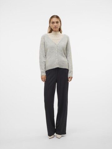 VERO MODA Cardigan 'PIA' i grå