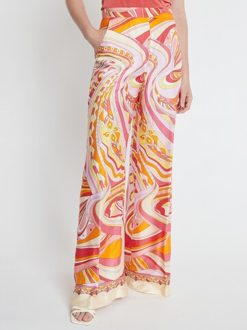 Ana Alcazar Wide leg Pleated Pants 'Kapea' in Pink: front