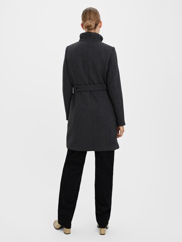 VERO MODA Between-Seasons Coat 'Bessy' in Grey