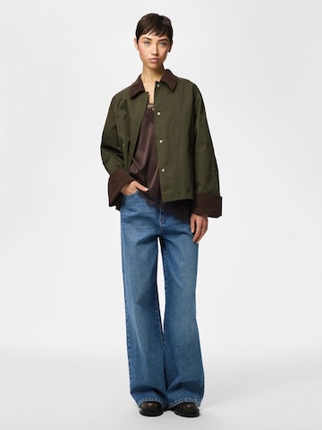 PIECES Between-Season Jacket 'PCJorma' in Green