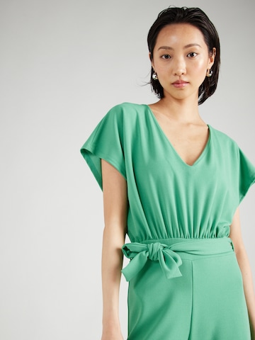 SISTERS POINT - Jumpsuit en verde