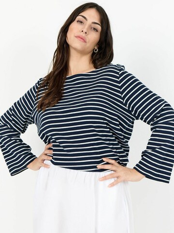 Wasabi Concept Toppi ' WA-SAKAR 2 ' värissä sininen