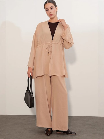 Abito da casa 'Zweiteiliges Set' di Bigdart in beige: frontale