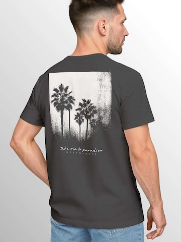 Neverless Shirt 'Palmen' in Grey