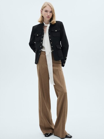 MANGO Jacke 'Dori' in Schwarz