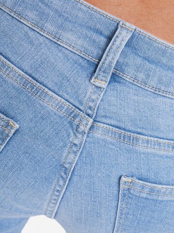 Bershka Bootcut Jeansy w kolorze niebieski