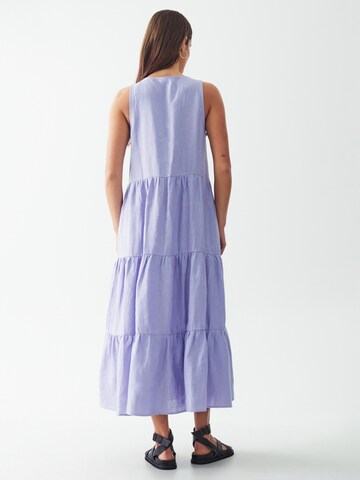 Robe Calli en violet : derrière