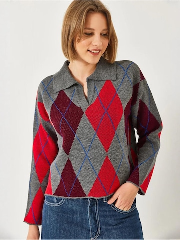 Bianco Lucci - Pullover em cinzento