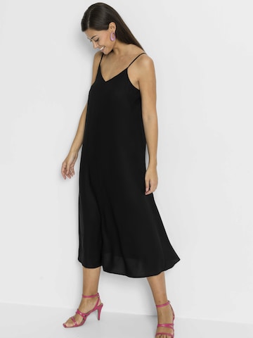 bonprix Zomerjurk in Zwart